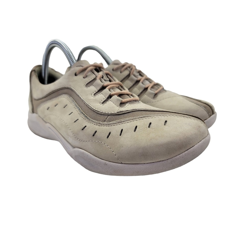 Clarks Wave Wheel Women's 8 M Light Beige Walking‎ Suede Comfort Sneakers Shoes